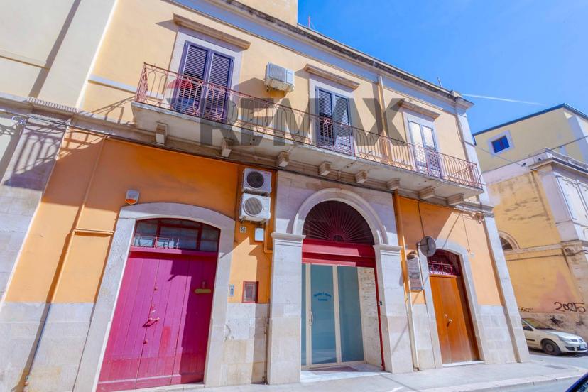 Casa indipendente in Via Crocifisso 52, Bitonto — foto 2 di 5