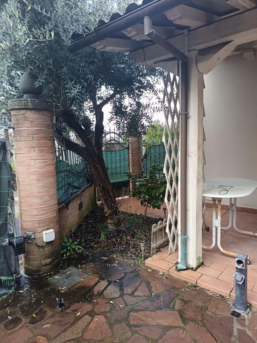 Casa indipendente, Montecarlo — foto 2 di 5