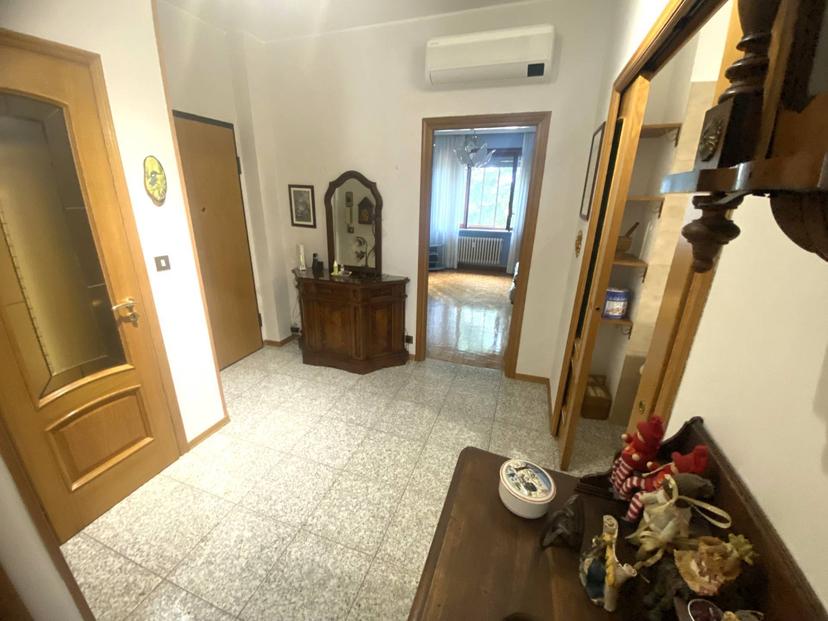 Quadrilocale in Via Palli 43, Grugliasco