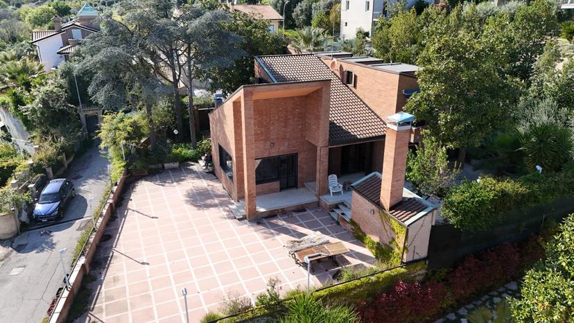 Villa in Via dei Ligustri 55, Grottammare
