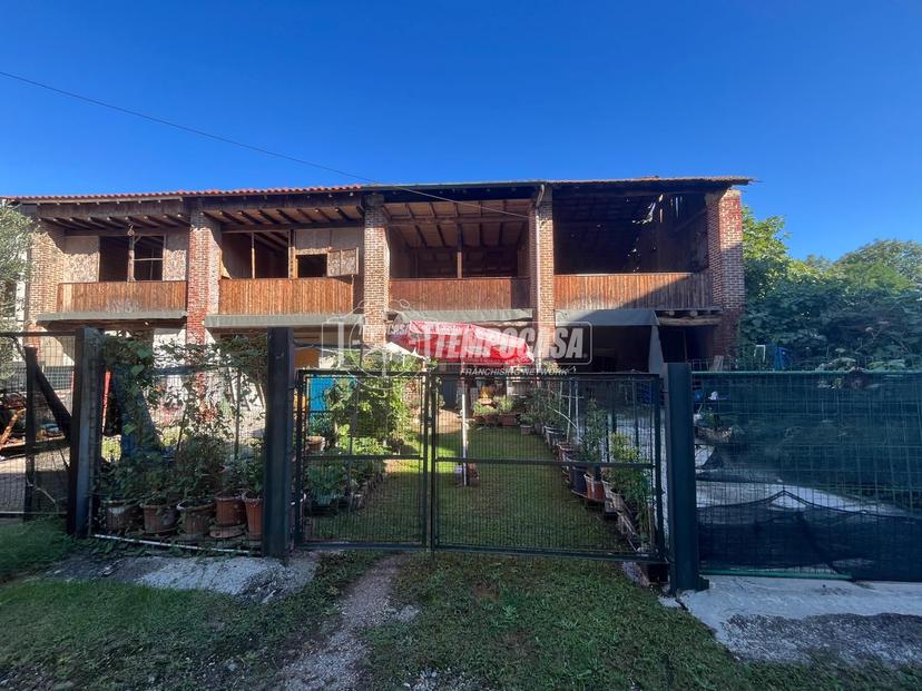 Rustico in Vicolo San Dalmazio, Cogliate — foto 2 di 5