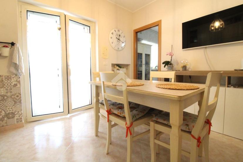 Bilocale in Via Michele Camposarcuno 25, Ripalimosani — foto 3 di 5