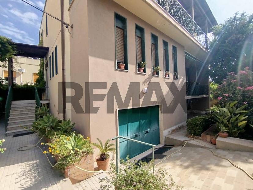 Villa in Via Mauceri 75, Avola — foto 3 di 5
