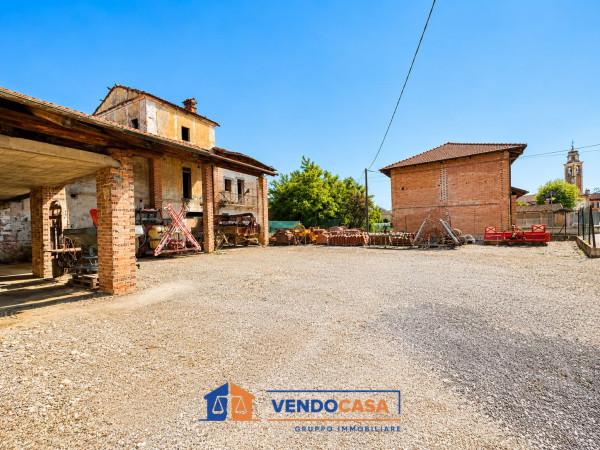 Rustico in Frazione San Nazario 71, Narzole — foto 2 di 5