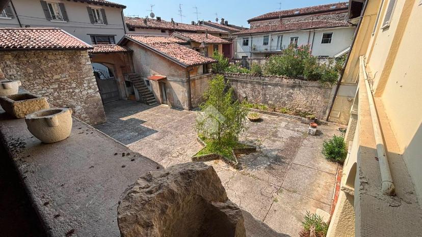 Rustico in Via M. Scarpari 15, Botticino — foto 2 di 5