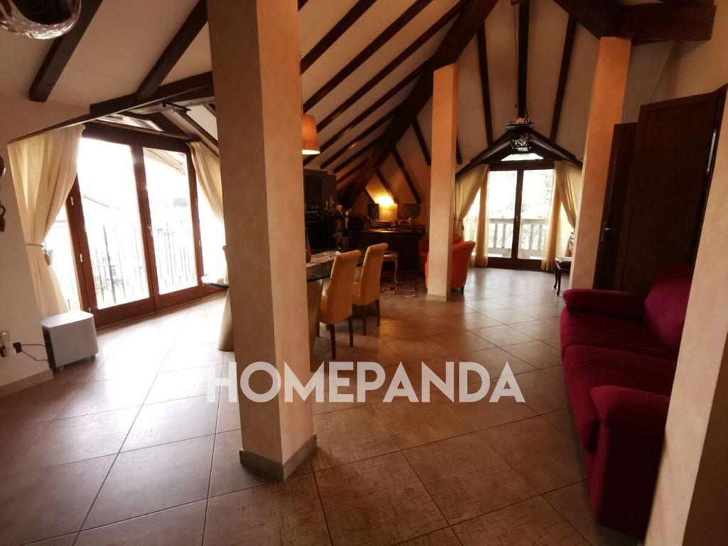 Appartamento in villa in Via Posorti 10, Vergiate