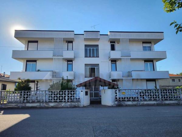 Trilocale in Via Isonzo, Samarate — foto 4 di 5