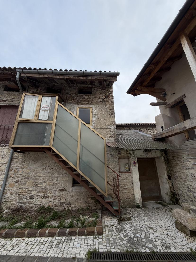 Villa a schiera in Vicolo Carlettin N. 6, Revine Lago — foto 3 di 5