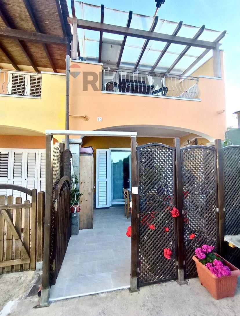 Villa a schiera in Via Nuoro Snc, Valledoria — foto 5 di 5