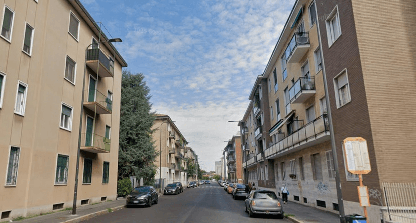 Bilocale in Via Val d'Intelvi, Milano
