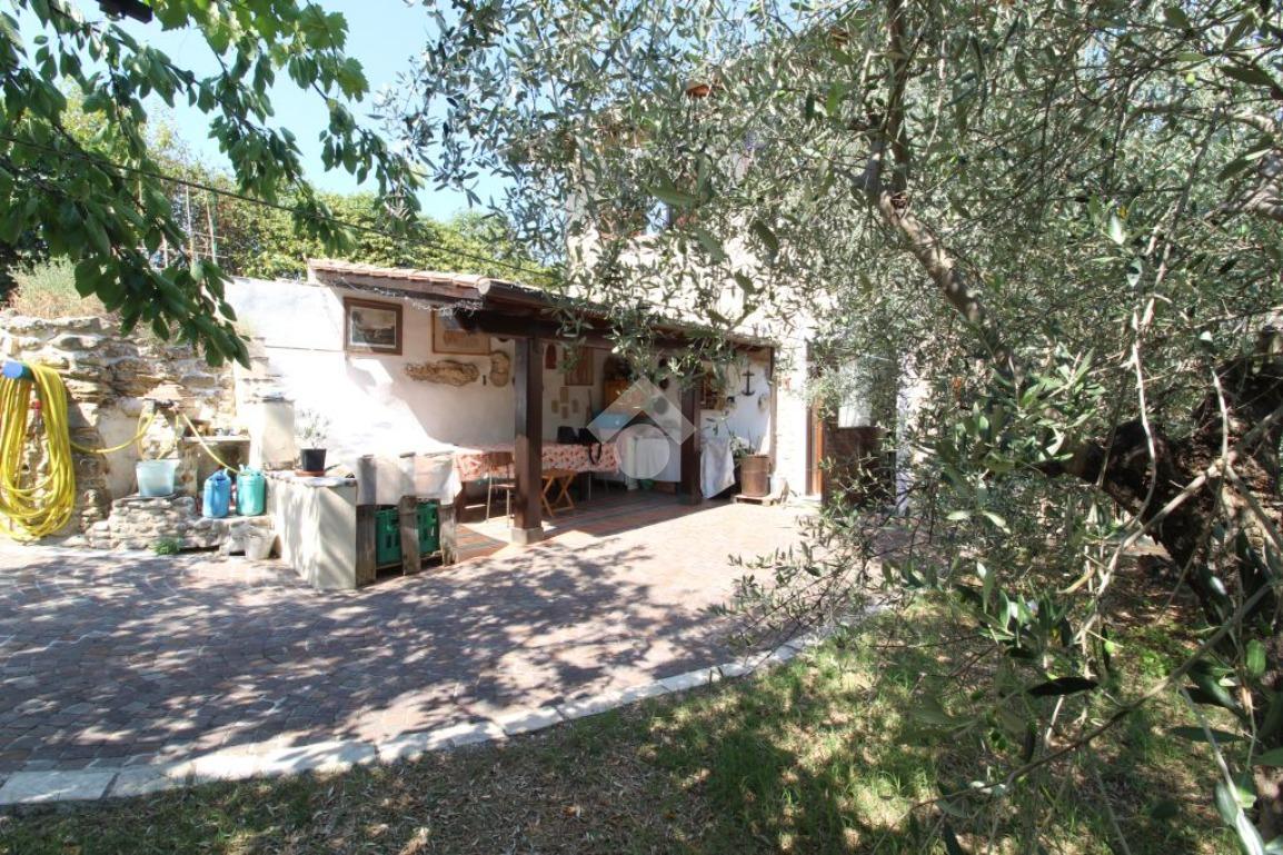 Rustico in Via Santa Barbara 2, Monteleone Sabino