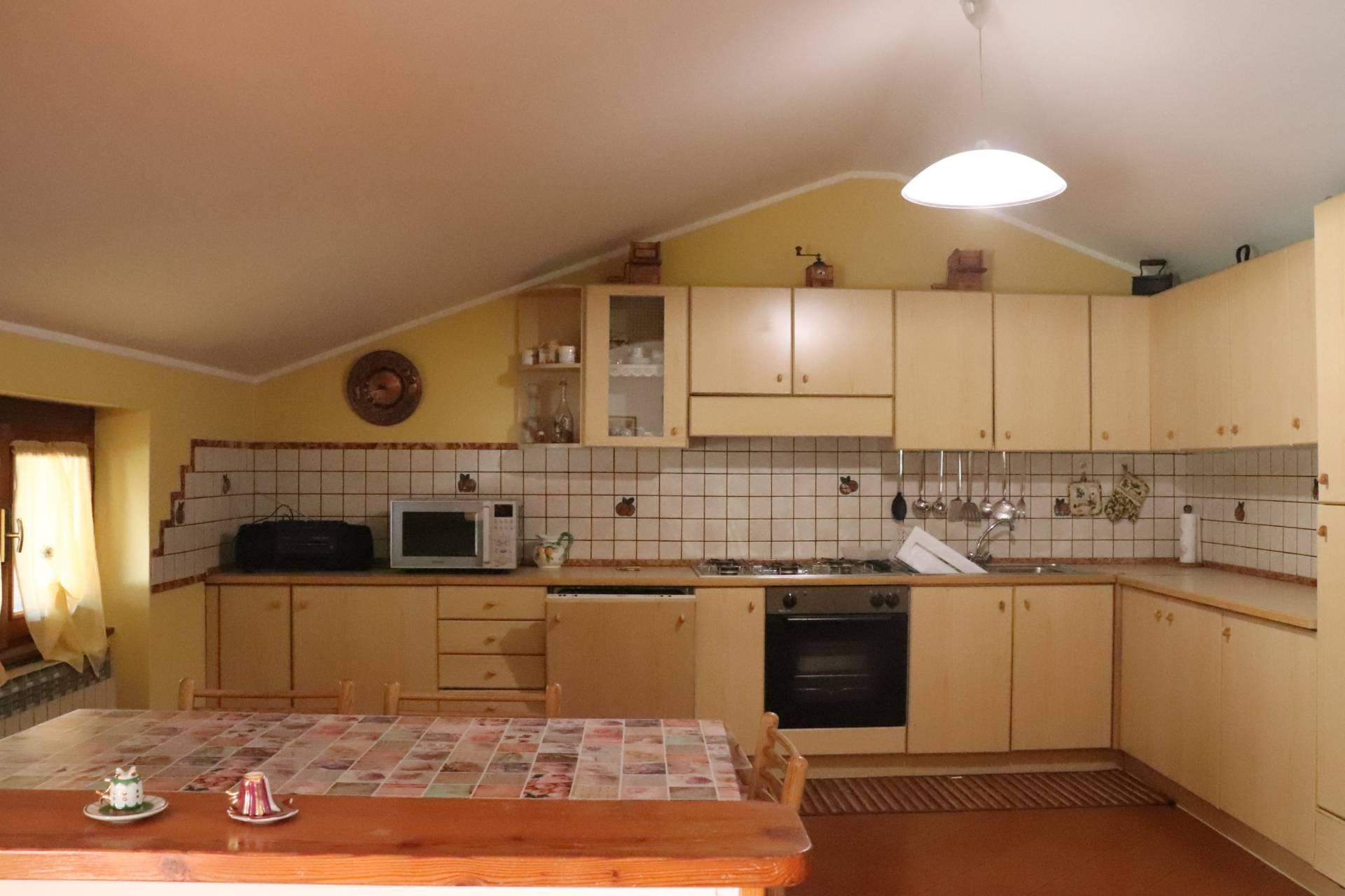 Trilocale in Via Torri 46, Schilpario