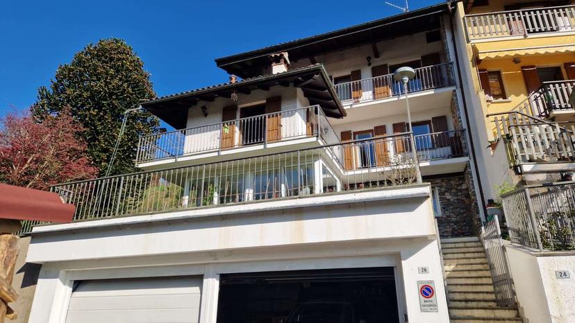 Porzione di casa in Via Castello 2, Armeno — foto 2 di 5