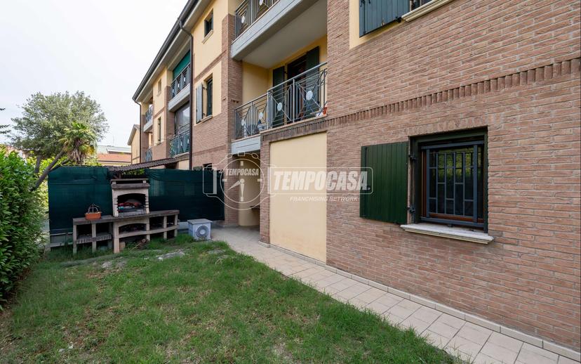 Villa a schiera in Via Martiri di Cervarolo, Reggio nell'Emilia — foto 3 di 5