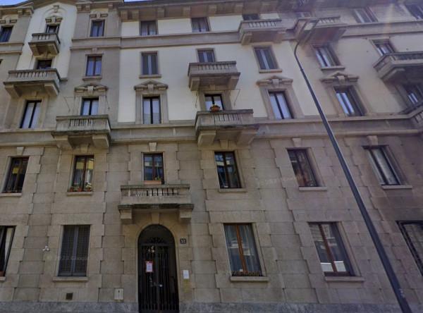 Trilocale in Via Mauro Macchi, Milano