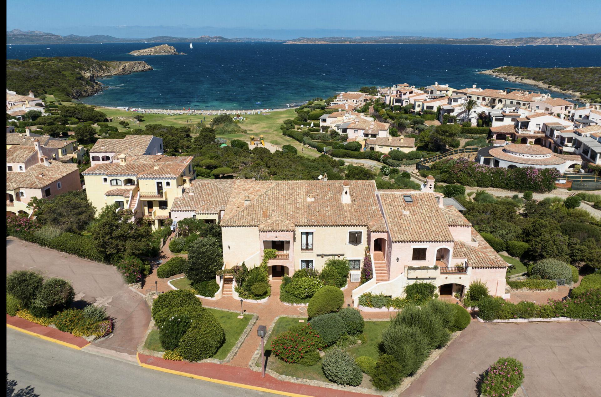 Bilocale, Arzachena