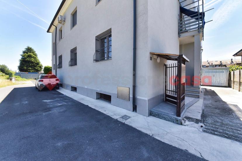 Trilocale in Via Scarlatti 28, Seregno — foto 3 di 5