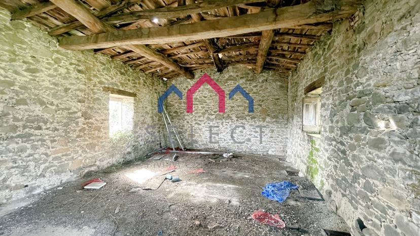 Rustico in Loc. Solceta, Castiglione di Garfagnana — foto 5 di 5