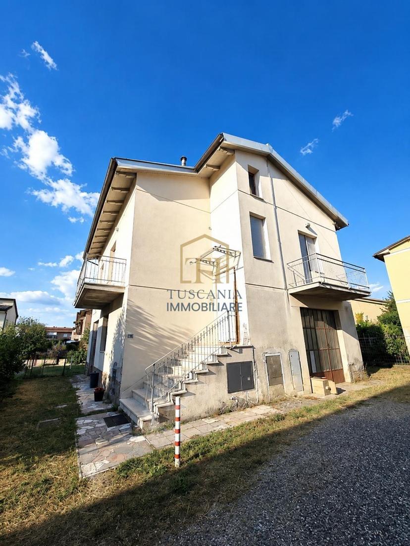 Appartamento, Colle di Val d'Elsa — foto 2 di 5