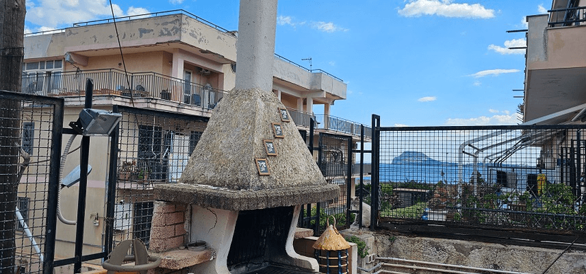 Villa in Via Miliscola 133, Pozzuoli — foto 3 di 5