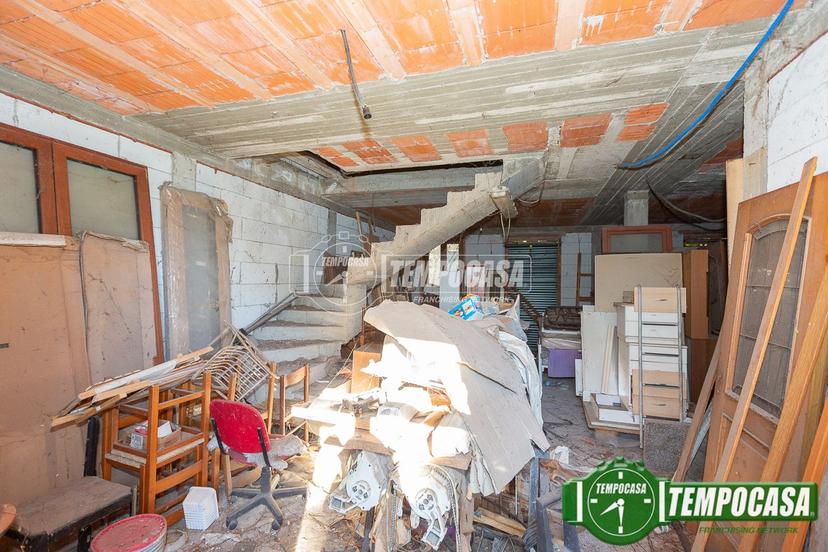 Rustico in Via Carlo Dolcini, Sant'Angelo Lodigiano — foto 2 di 5