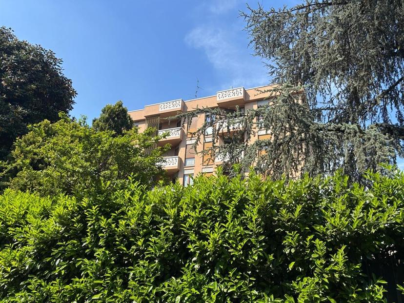 Trilocale in Via Emilio Borsa 21, Monza — foto 2 di 5