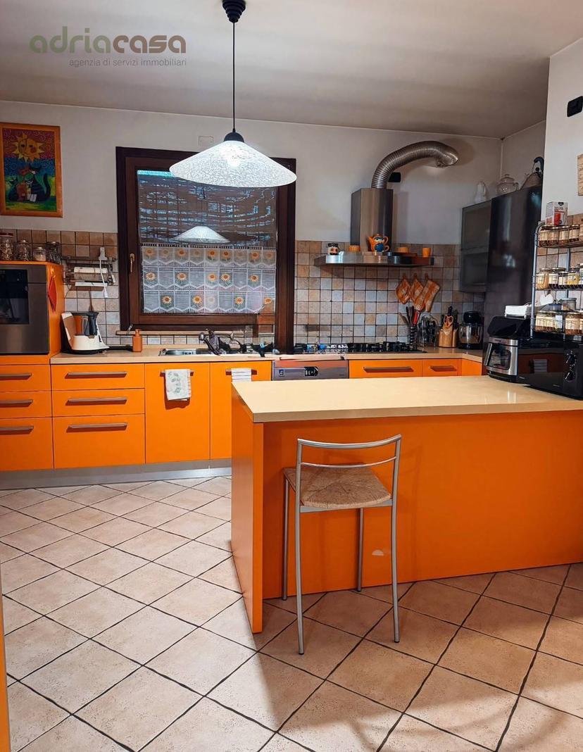 Villa in Via Tavoleto, San Clemente — foto 2 di 5