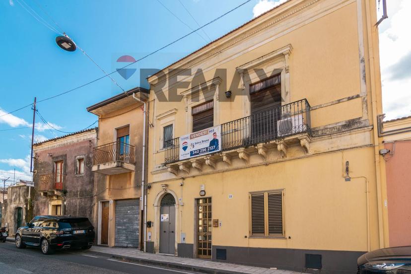 Casa indipendente in Via Battiati 58, Aci Bonaccorsi