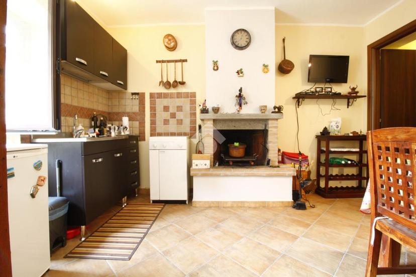 Bilocale in Via Roma 11, Tessennano — foto 3 di 5