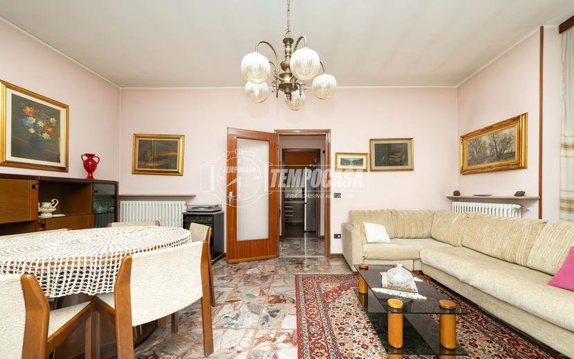 Villa in Via Pavia 6, Seriate — foto 5 di 5