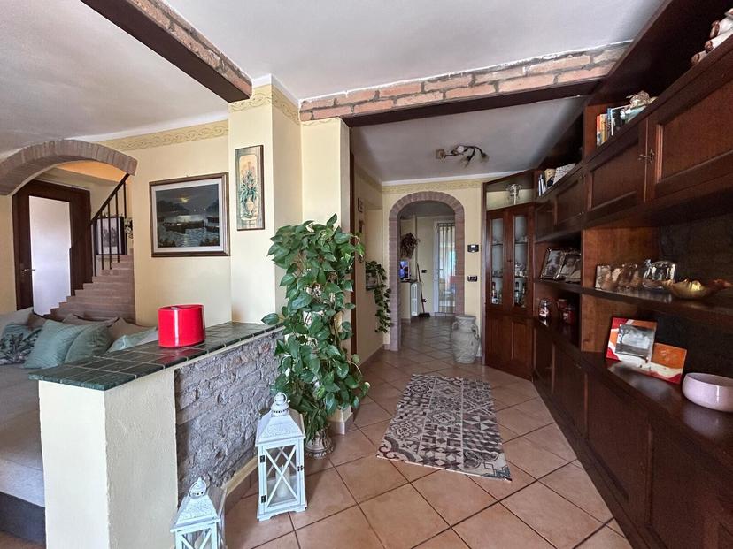 Villa a schiera in Strada Fontane, Fontevivo — foto 4 di 5