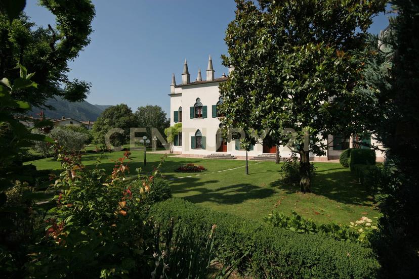 Villa in Via Adige 25, Brentino Belluno — foto 2 di 5