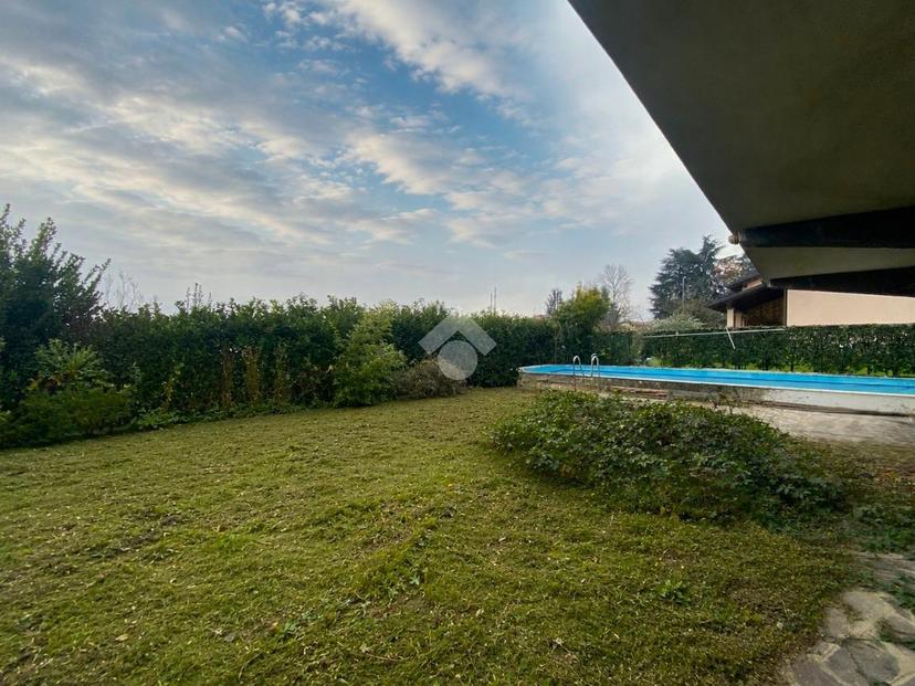 Villa in Via Eugenio Curiel 6, Trezzo sull'Adda — foto 2 di 5