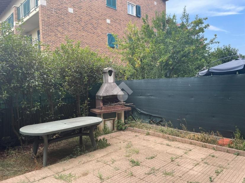 Villa a schiera in Via Varese 2, Cardano al Campo — foto 2 di 5