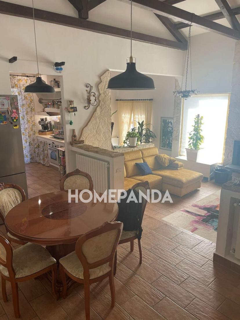 Villa unifamiliare in Via Carlo Levi 13, Zafferana Etnea — foto 4 di 5
