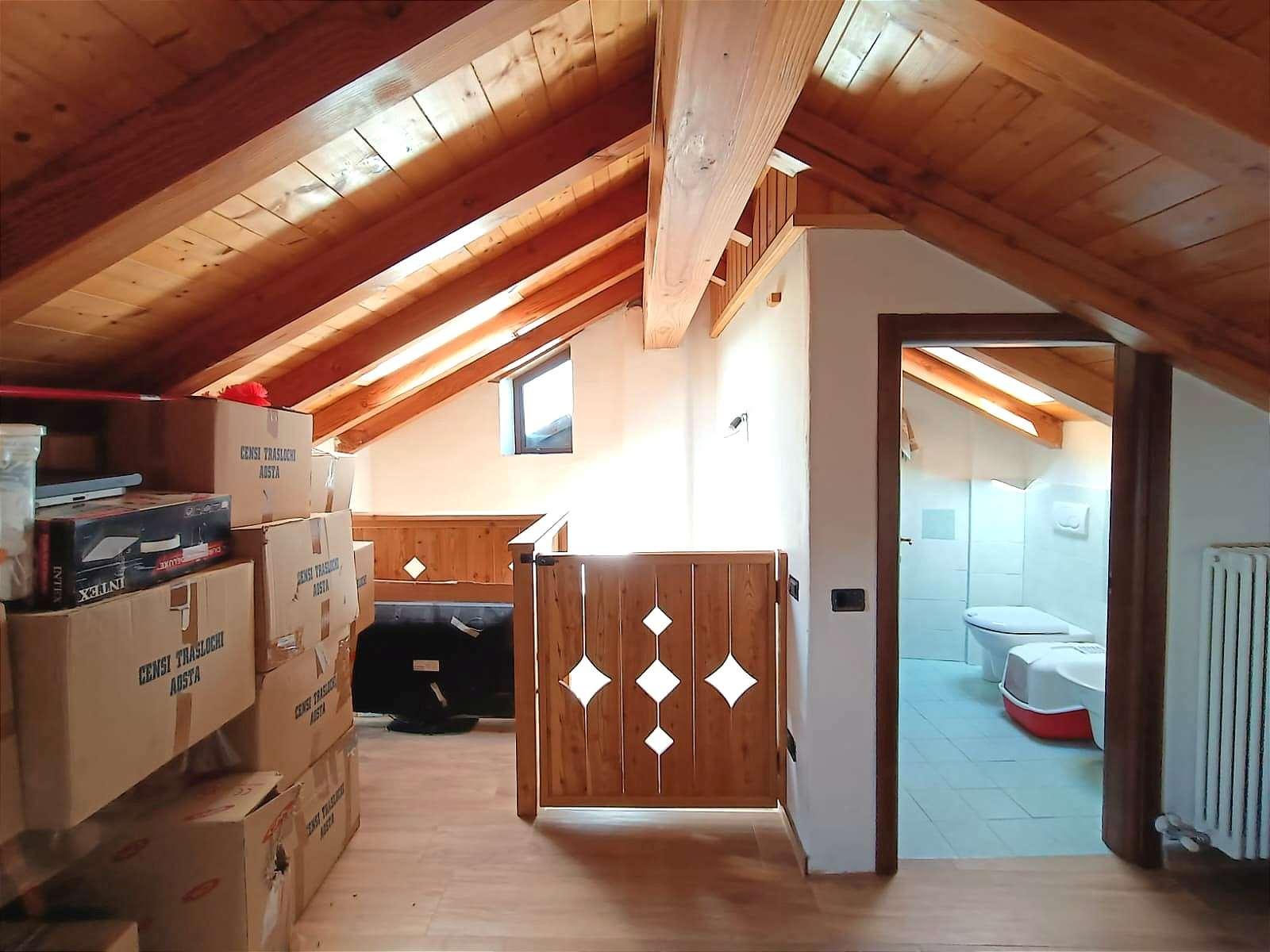 Casa indipendente in Plout, Saint-Marcel