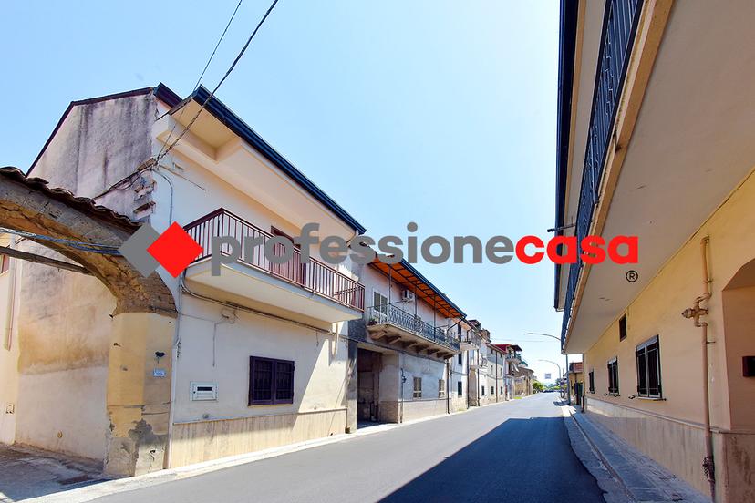 Casa indipendente in Via Appia 97, San Nicola la Strada — foto 2 di 5
