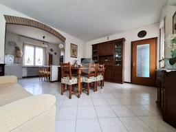 Villa in Via Franco Ferraris 87, Pizzale