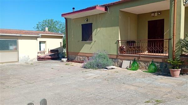 Casa indipendente in Via Cesaraccio 47, Sassari — foto 4 di 5