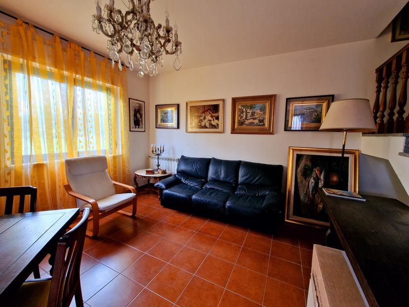 Villa a schiera in Via San Martino, Montecchio — foto 2 di 5
