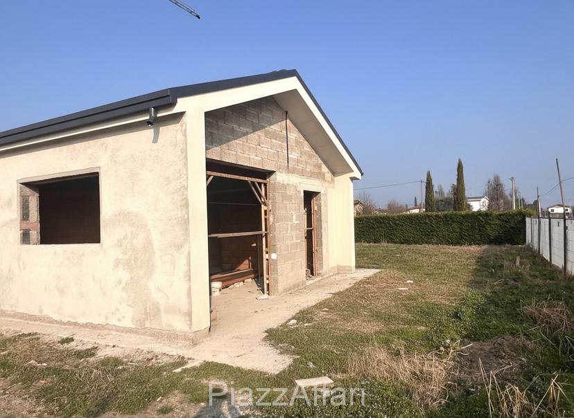Villa in Via Vescovo, Legnaro — foto 4 di 5