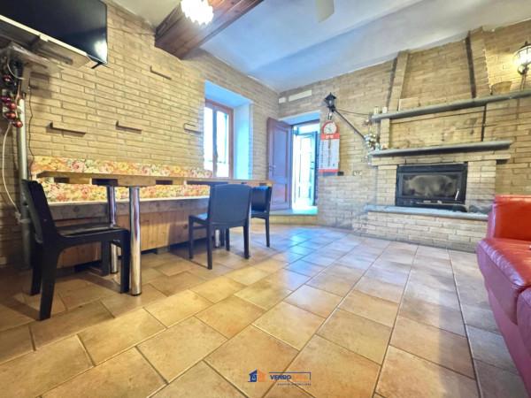 Cascina in Via Santo Stefano 110, Montegrosso d'Asti — foto 4 di 5