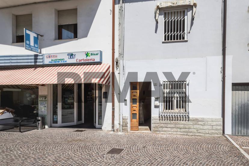 Appartamento in Piazza Verdi 19, Mercatino Conca — foto 5 di 5
