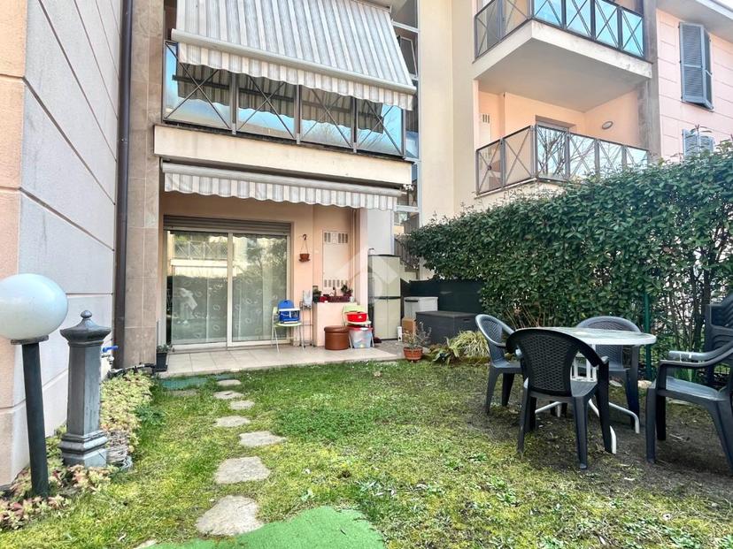 Trilocale in Via Comasina 44, Verano Brianza — foto 4 di 5