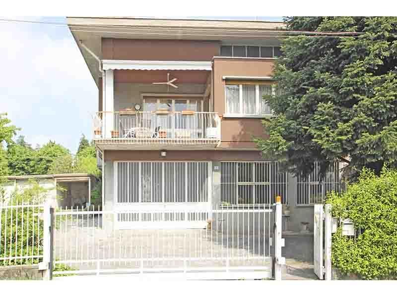 Villa, Albizzate — foto 2 di 5