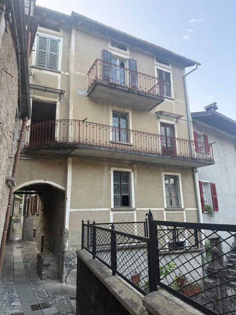 Casa indipendente in Via del Noce, Perledo — foto 4 di 5