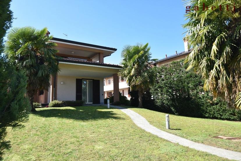 Villa in Via Tolstoj 7, Corbetta — foto 3 di 5