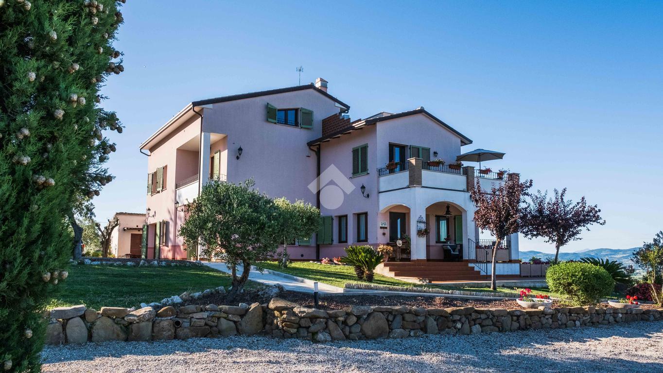 Villa in Vocabolo Conversino, Cannara