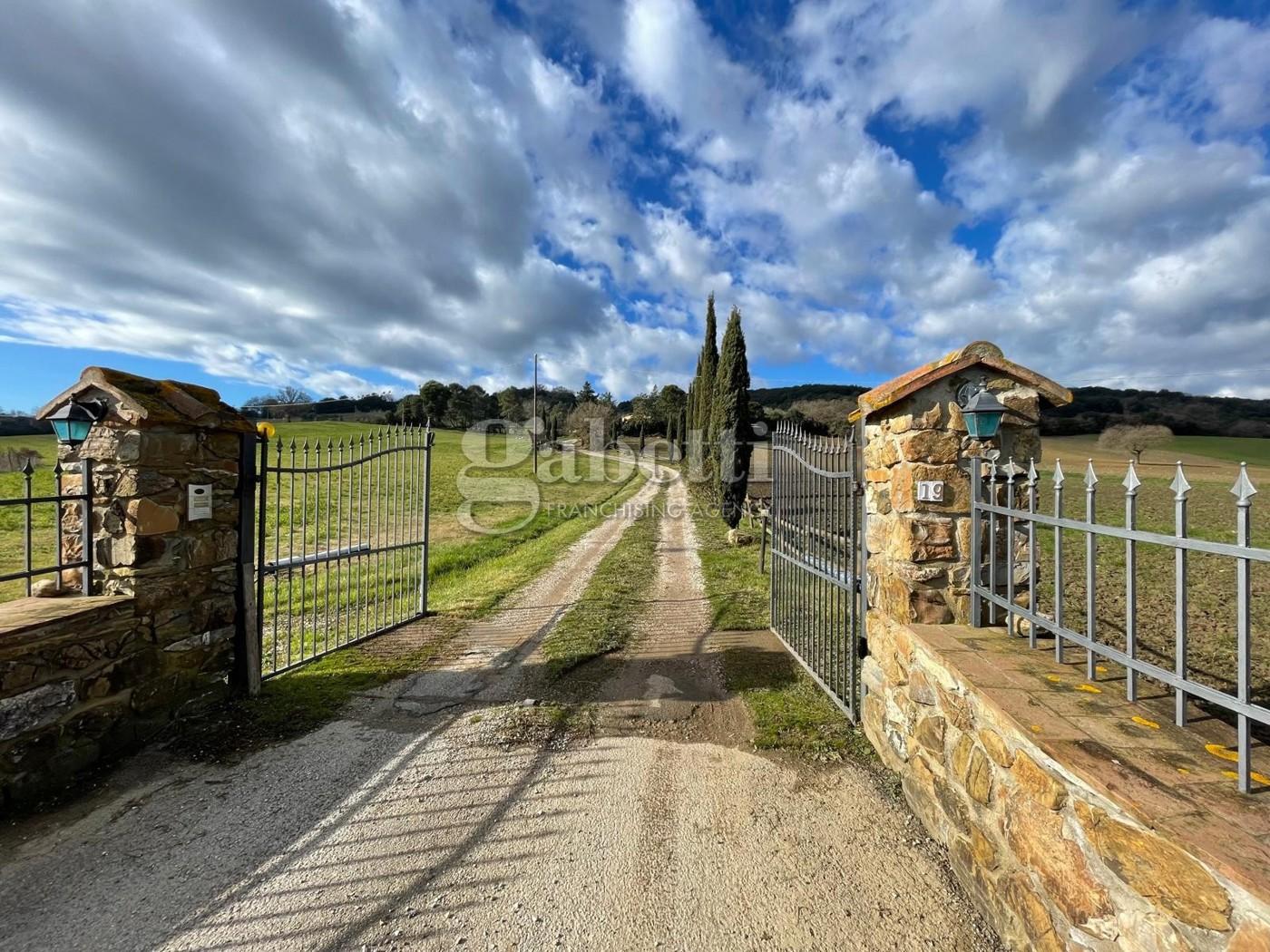 Appartamento in Frazione Montorsaio, Campagnatico