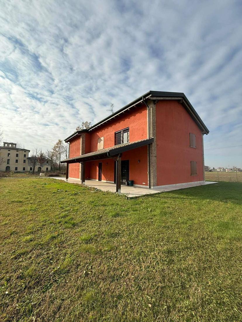 Appartamento in Via Commenda, Castelfranco Emilia — foto 4 di 5